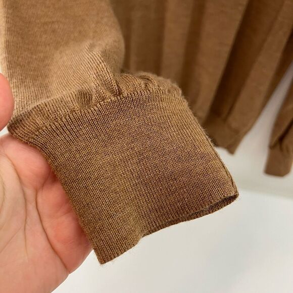 J. Crew Merino wool V-neck sweater Men’s XL - Picture 5 of 11